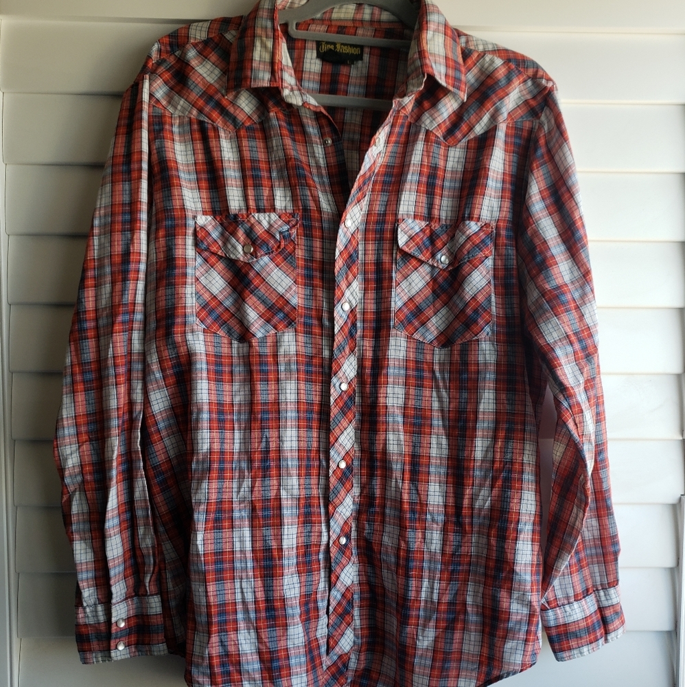 Western style plaid button up shirt